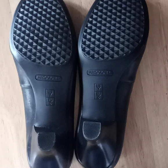 Aerosoles size 7m new without Tags. Black .very comfy. - Picture 3 of 3